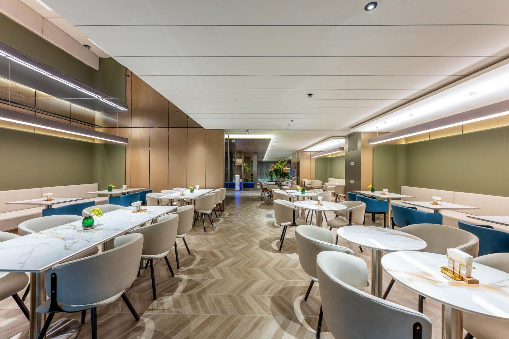 Holiday Inn Express Shanghai Jing'An Temple By Ihg Buitenkant foto